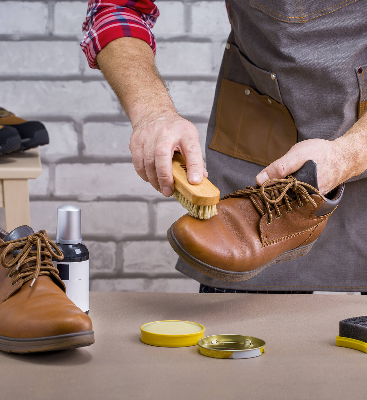 Suppliers for shoe repairers